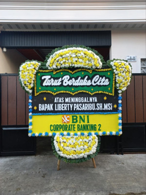 Papan Bunga Duka di Semparuk