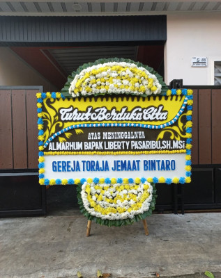 Papan Bunga Duka di Semparuk